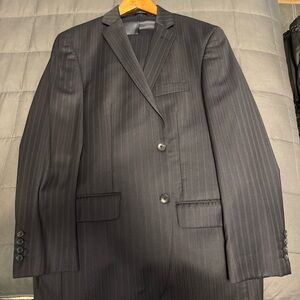 Marc Antony Men’s Suit 40s + 34x30 Pants Dark Navy Pinstriped Smoke Free Home!!!